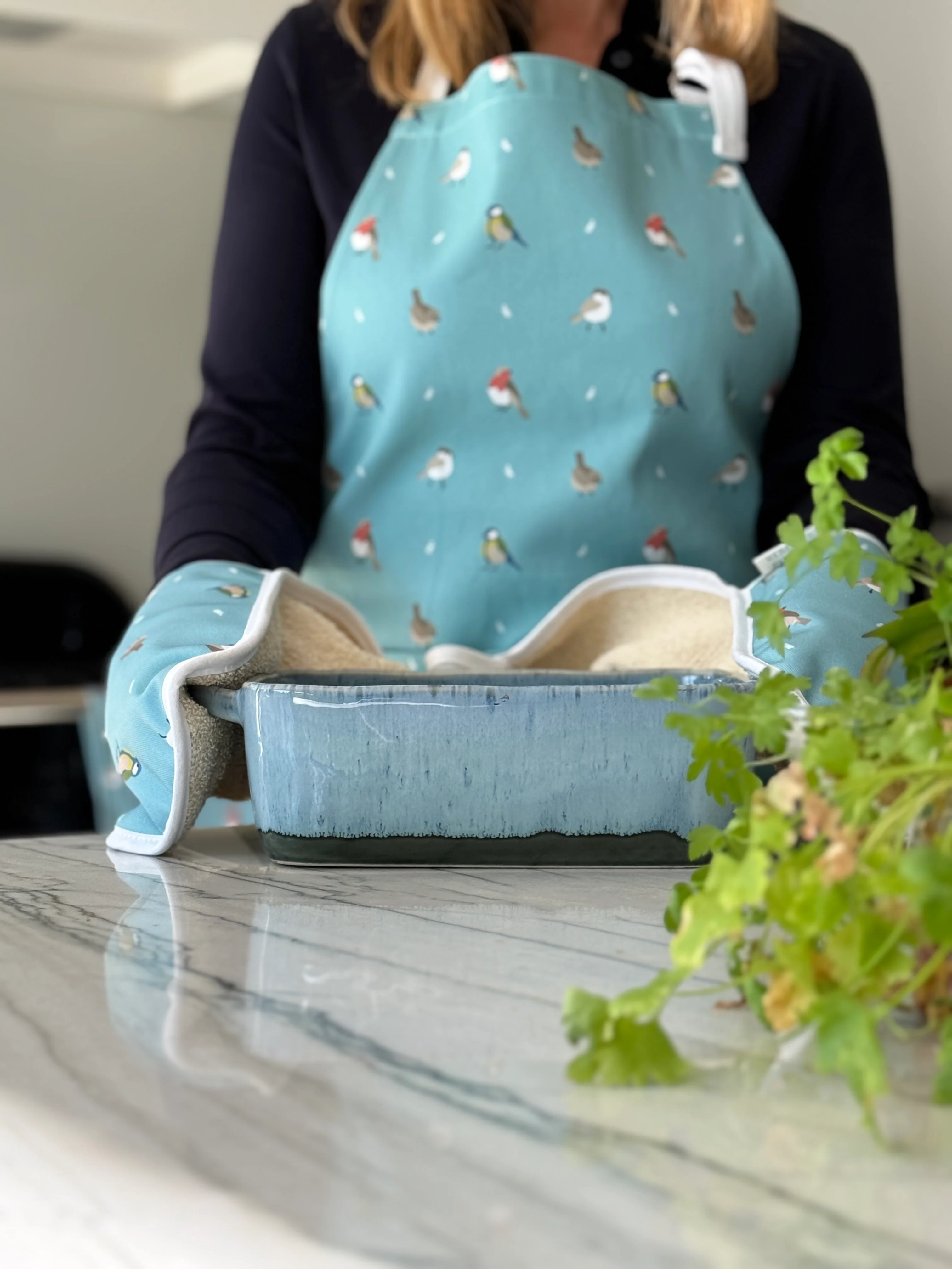 Garden Birds Adult Apron - Image 4