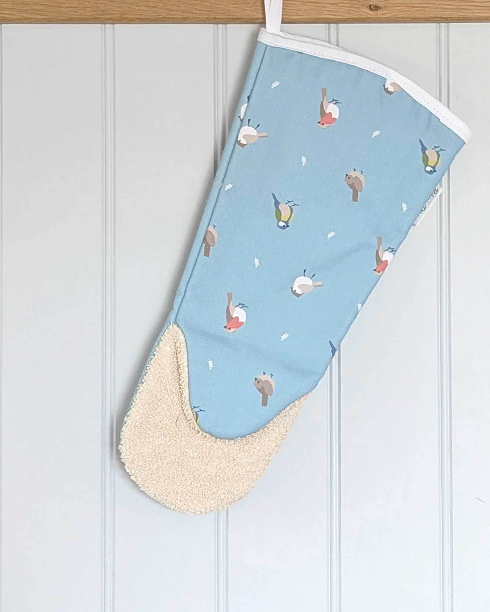 Garden Birds Oven Gauntlet - Image 3