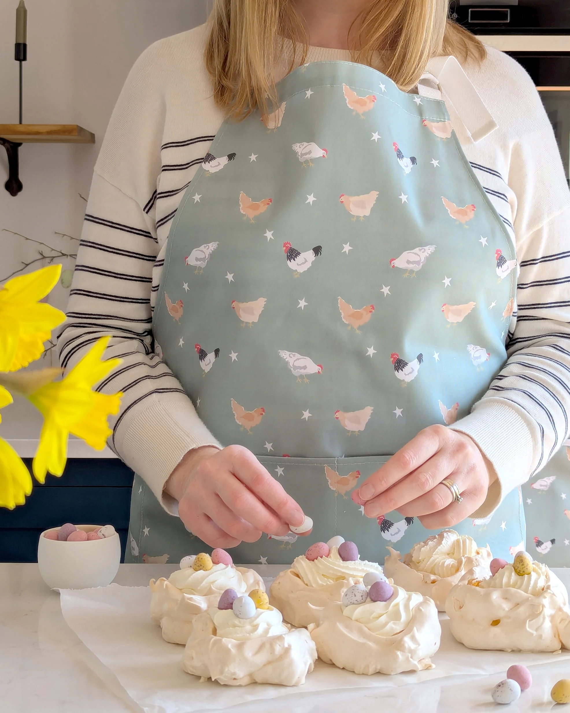 Chicken Adult Apron - Image 4