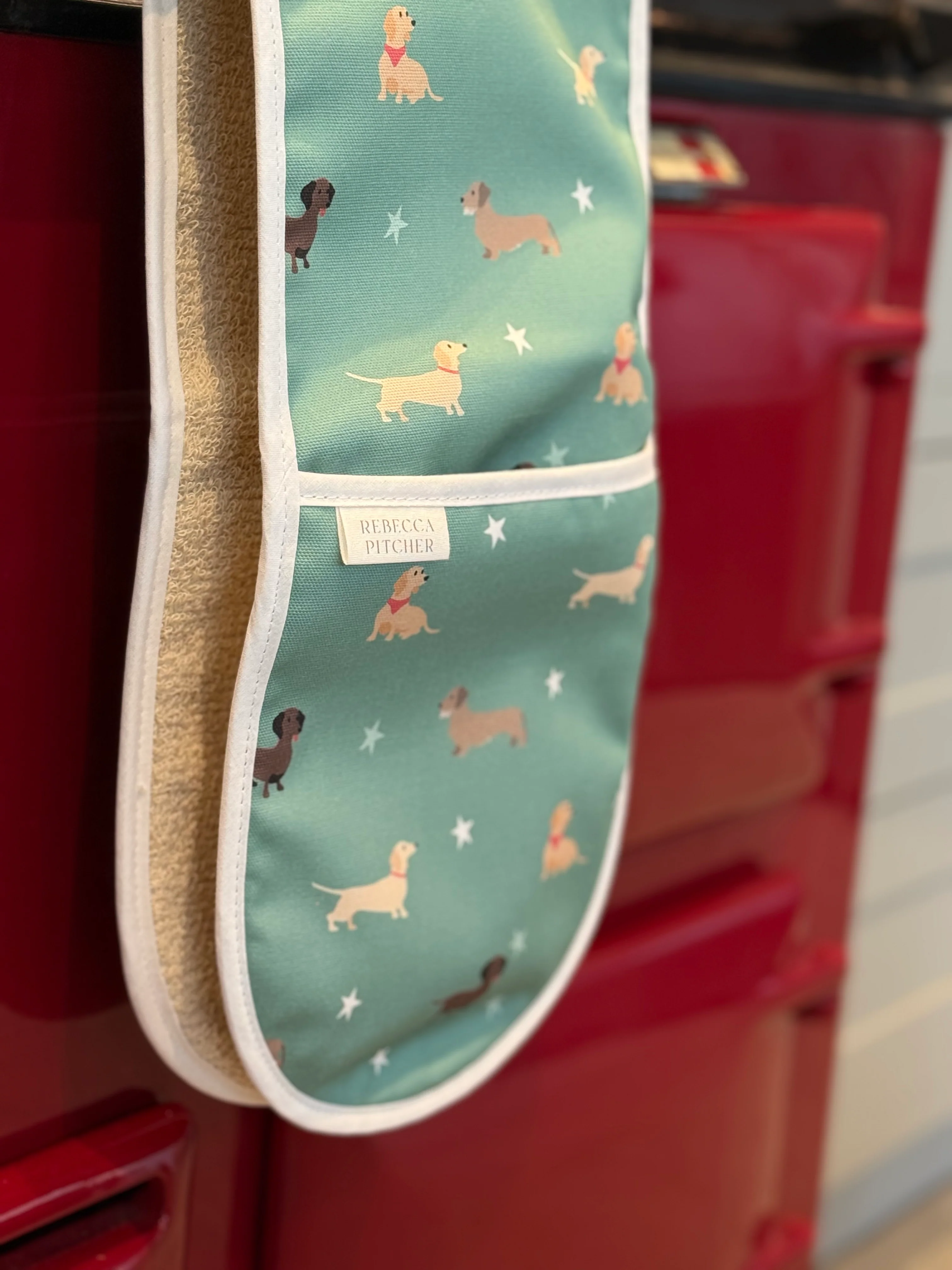 Dachshund Double Oven Gloves - Image 3