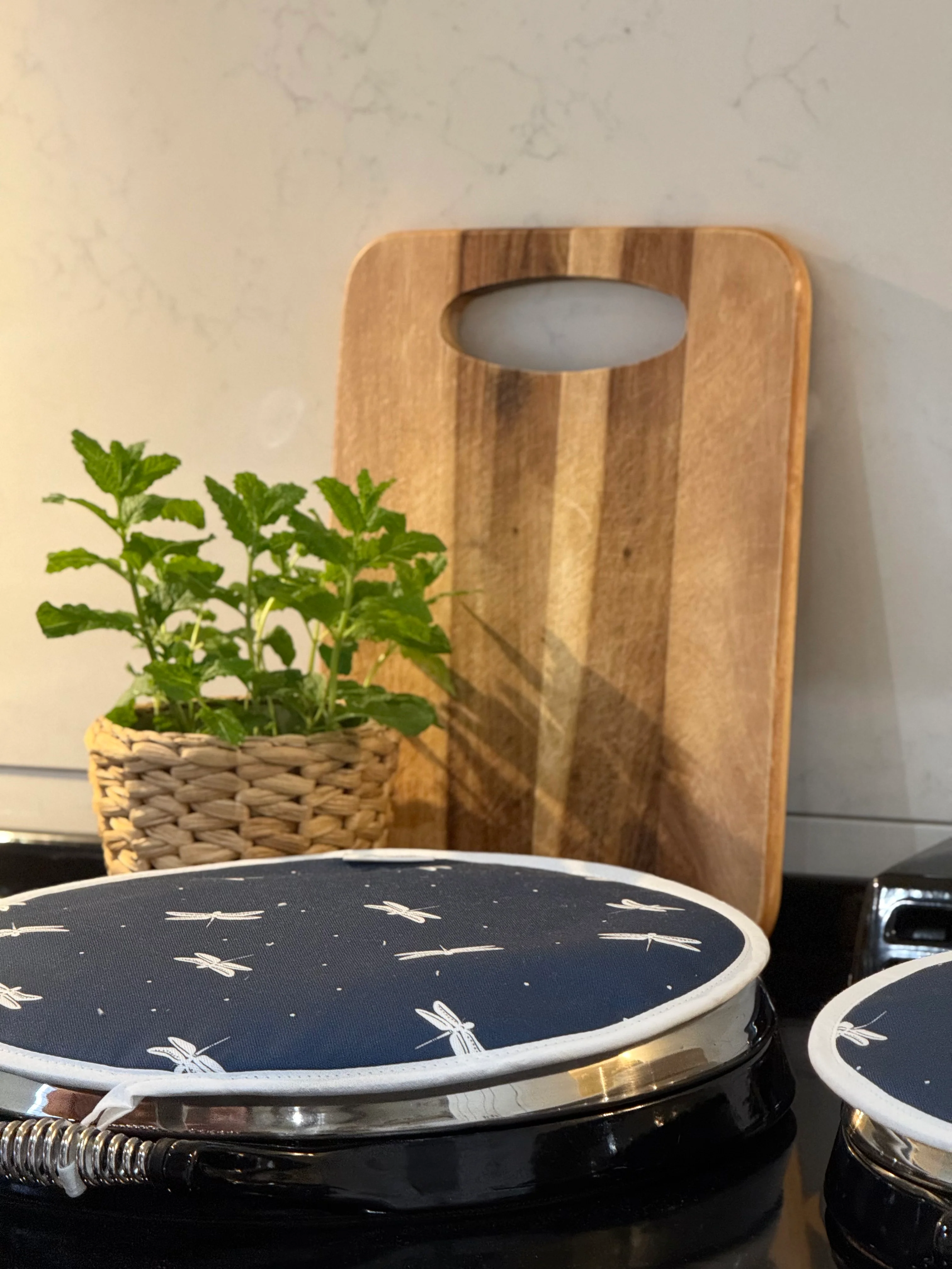 Dragonfly Circular Hob Cover (single) - Image 2