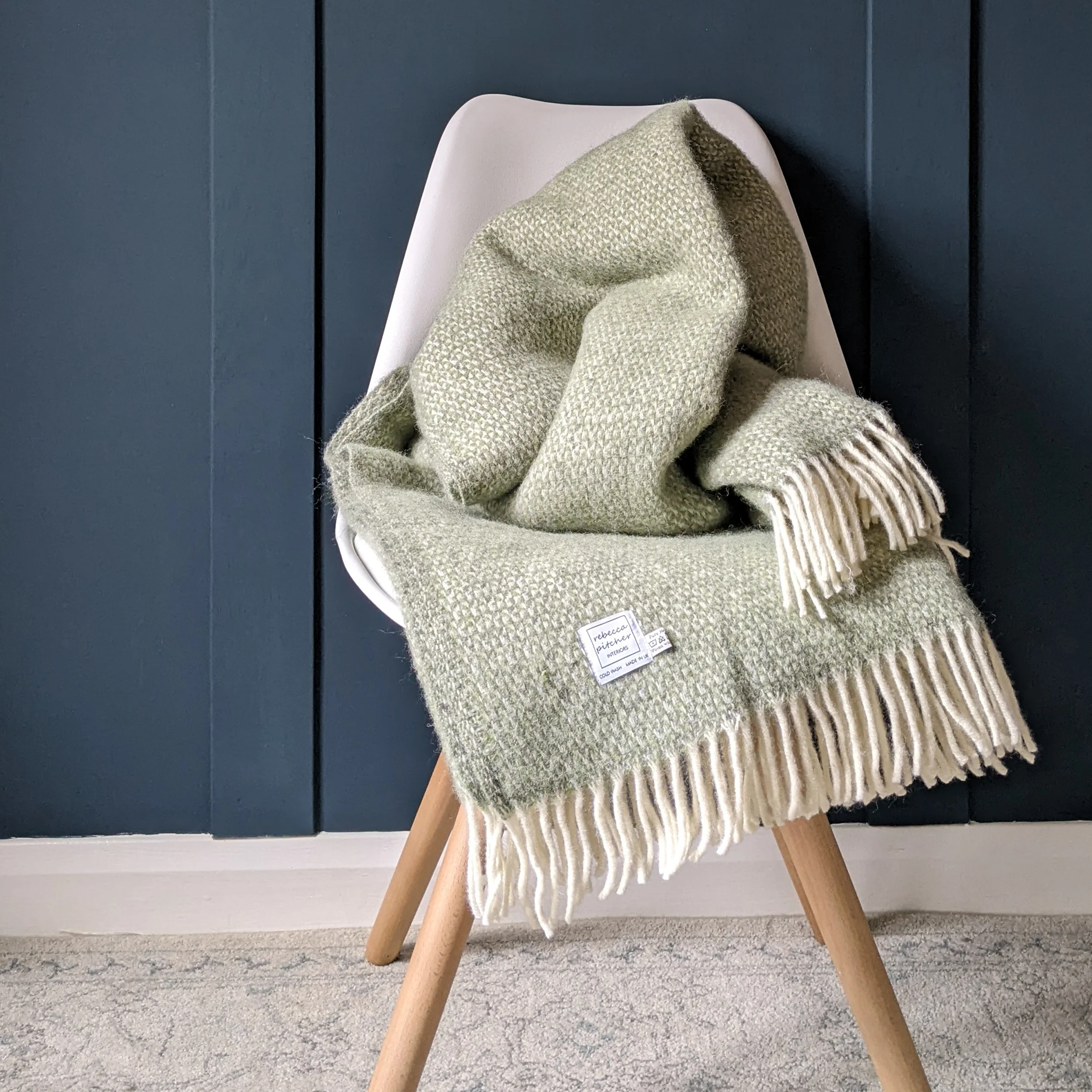 Green & Grey Wool Blanket - Image 4