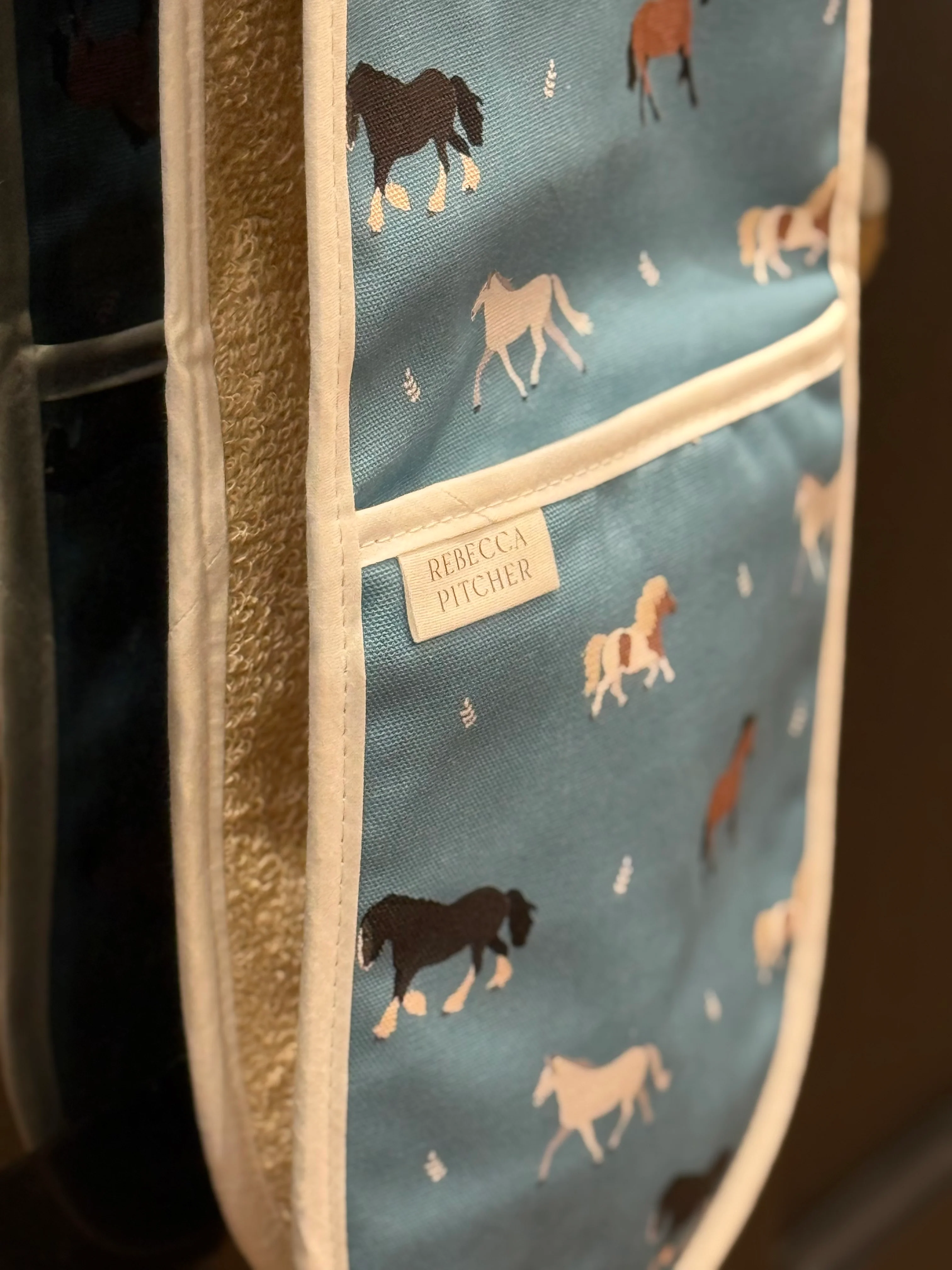 Horses Double Oven Gloves - Image 3